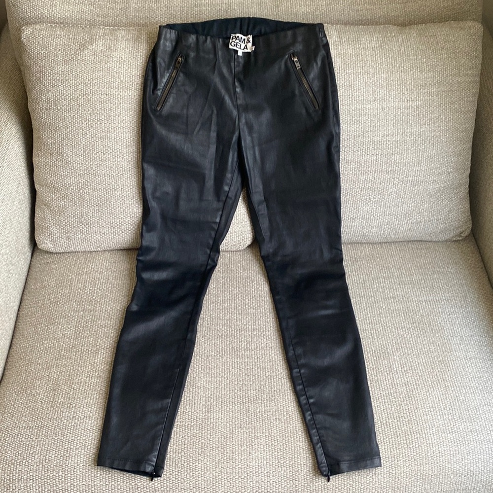 Pam & Gela womens pants